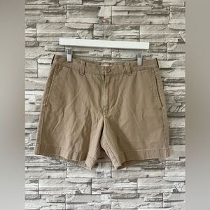 J. Crew || Men’s Beige Gramercy Chino 7” Summer Outdoor Shorts 32 Flat Front